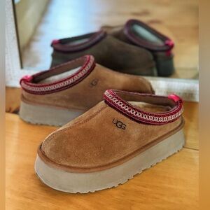 UGG TASMAN